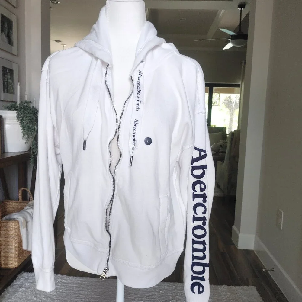 NWT Abercrombie & Fitch Soft Fleece Logo Zip Up Hoodie - Large - Picture 1 of 5
